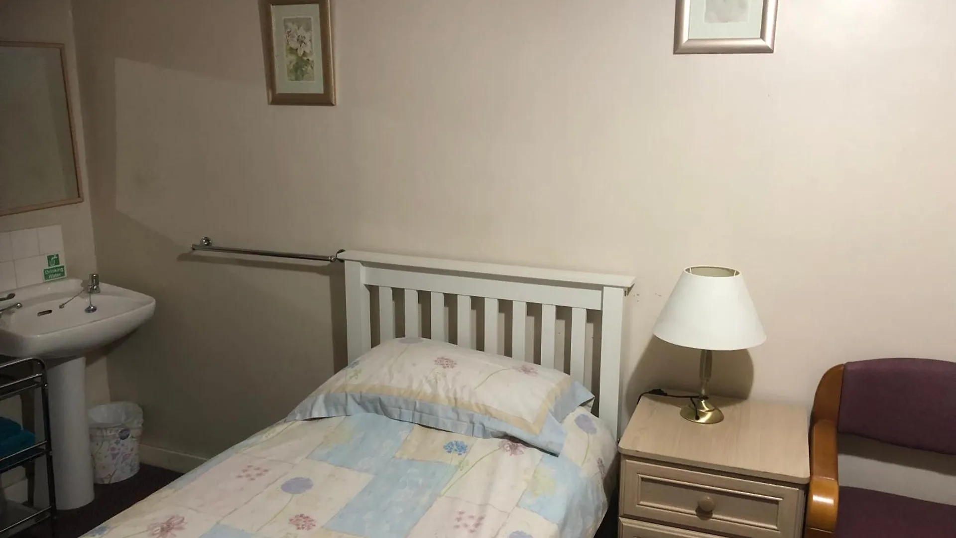Sjguesthouse London Single Room A