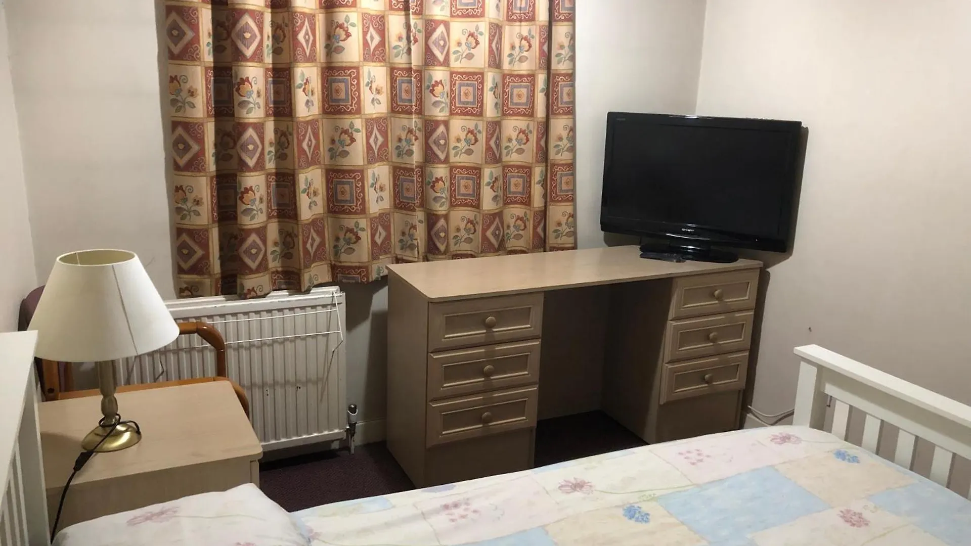 Sjguesthouse London Single Room A 0*,