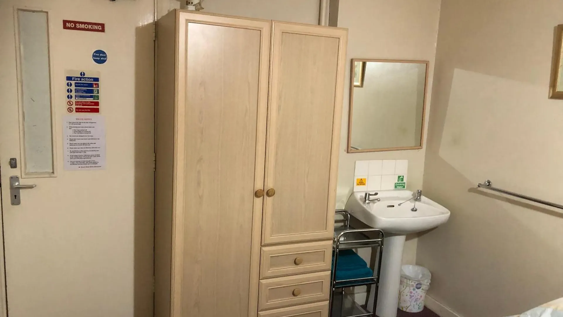 Sjguesthouse London Single Room A